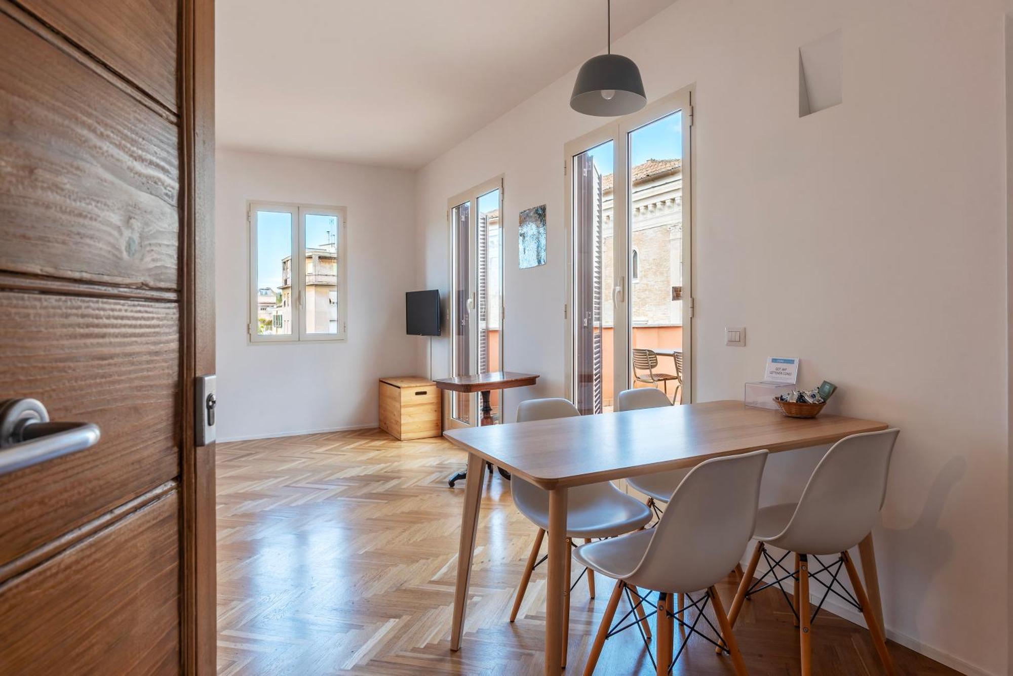 Apartment With Terrace In Via Del Pellegrino - Fromhometoローマ エクステリア 写真